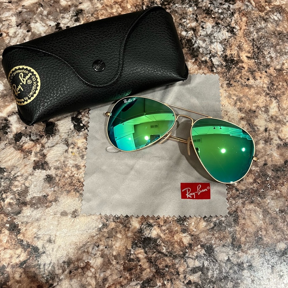 Womens ray ban aviators